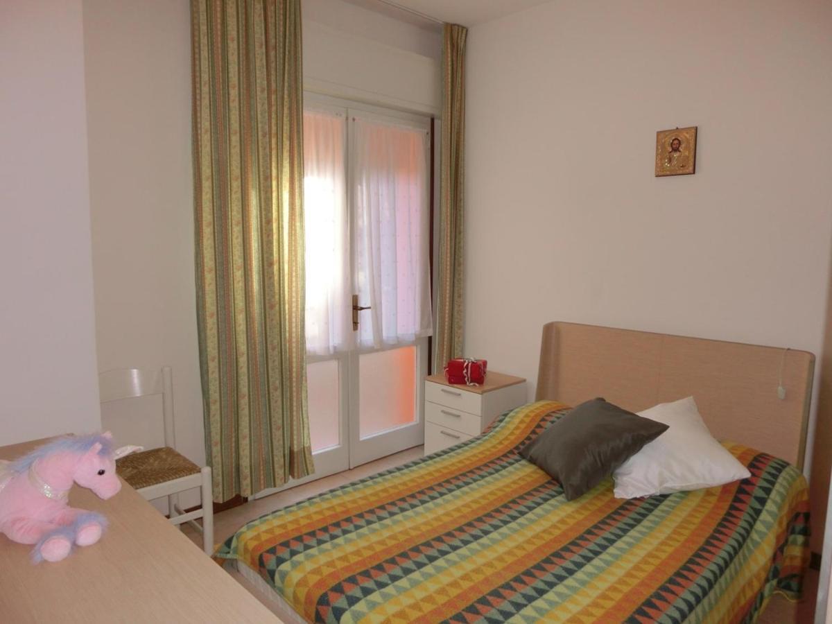 Nice Two-Bedroom Apartment 150M From The Beach Bibione Luaran gambar