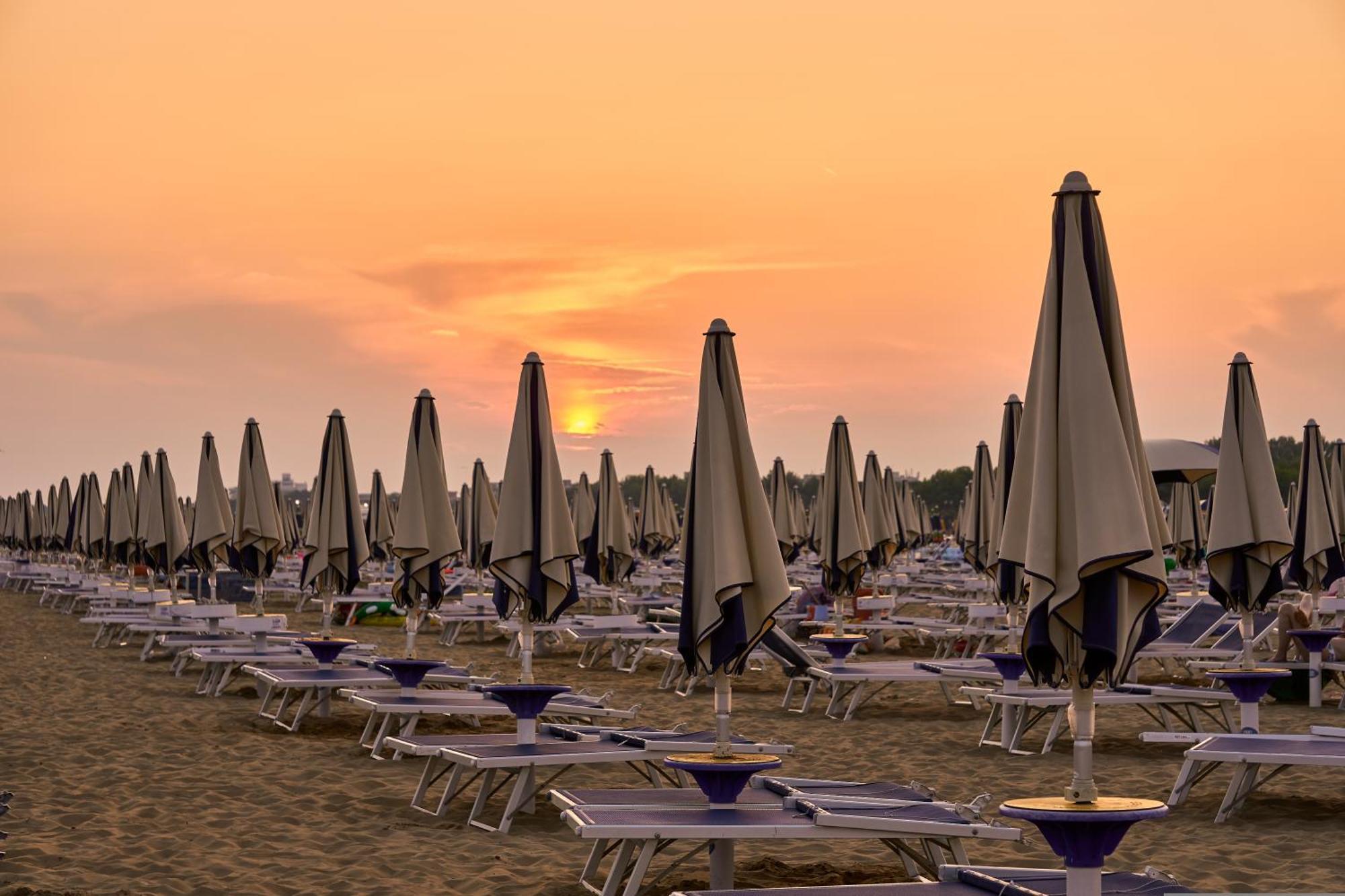 Nice Two-Bedroom Apartment 150M From The Beach Bibione Luaran gambar