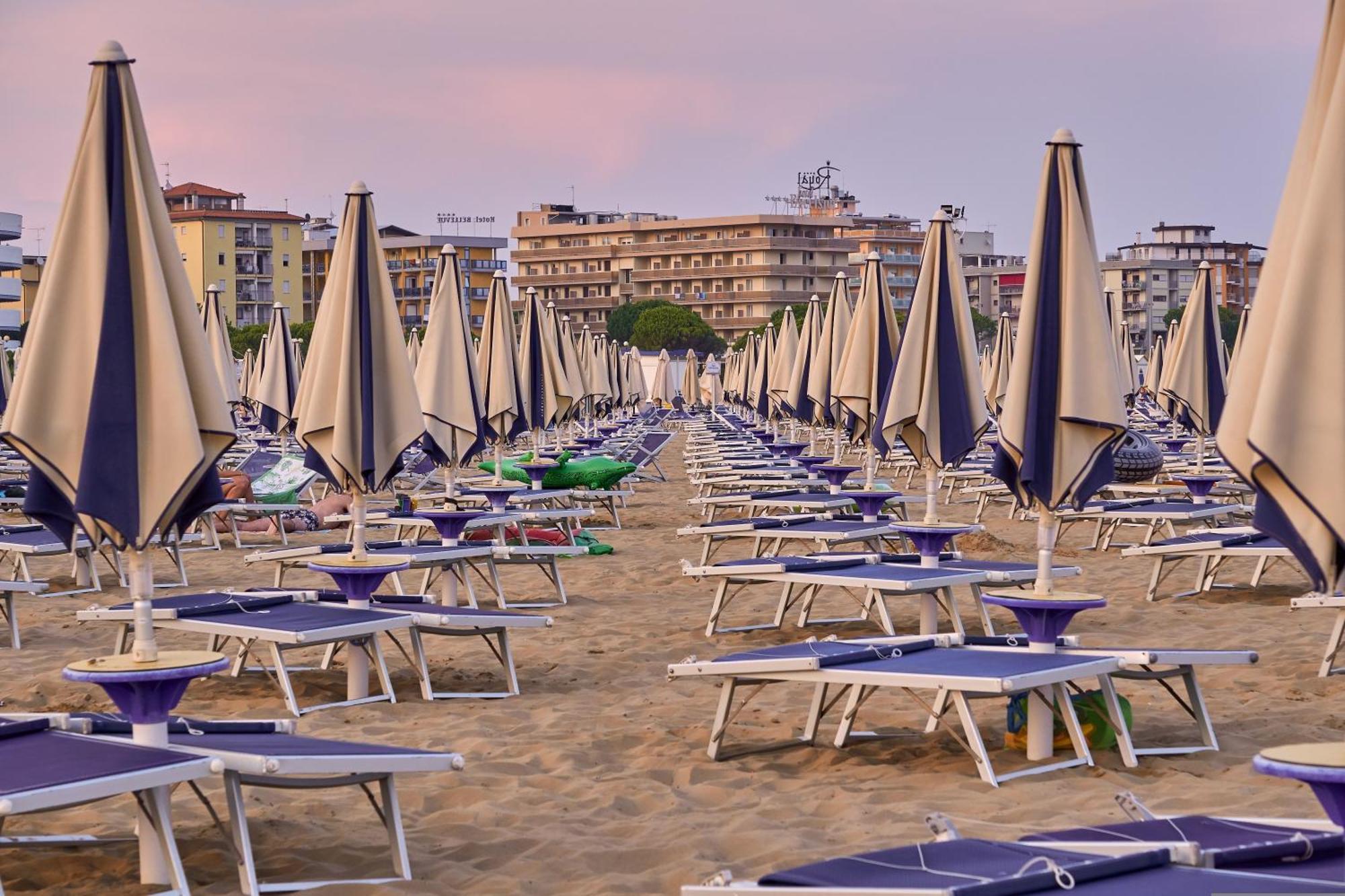 Nice Two-Bedroom Apartment 150M From The Beach Bibione Luaran gambar