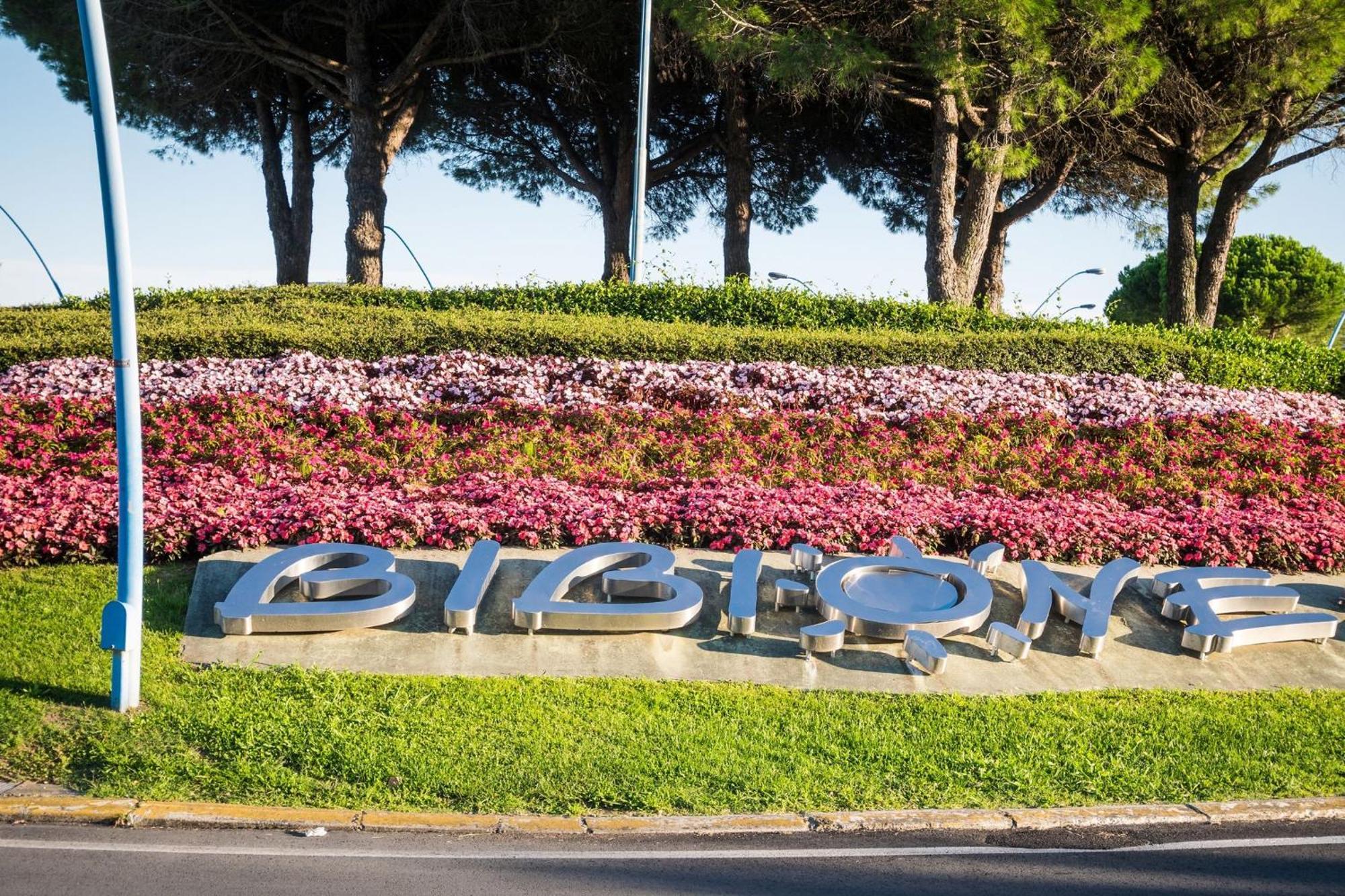 Nice Two-Bedroom Apartment 150M From The Beach Bibione Luaran gambar